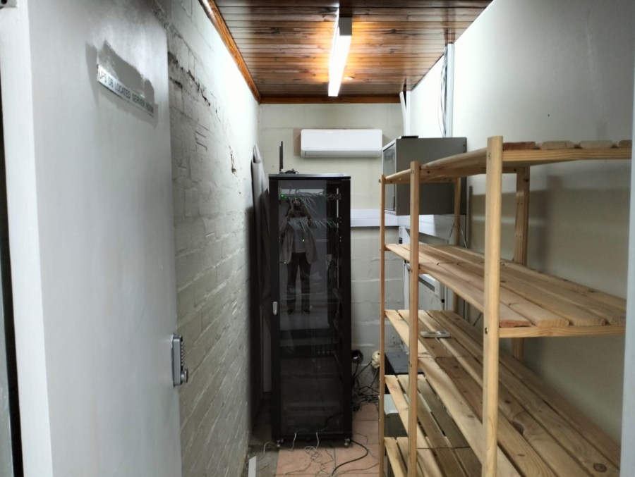 To Let commercial Property for Rent in Klipheuwel Western Cape